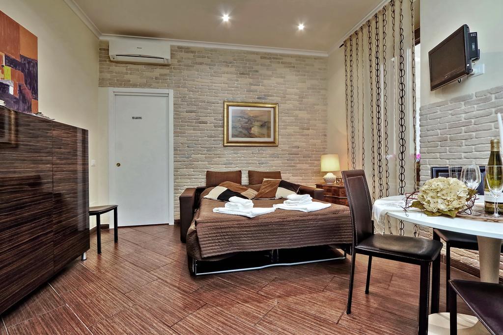Appartement Una Notte Ai Musei Vaticani à Rome Extérieur photo