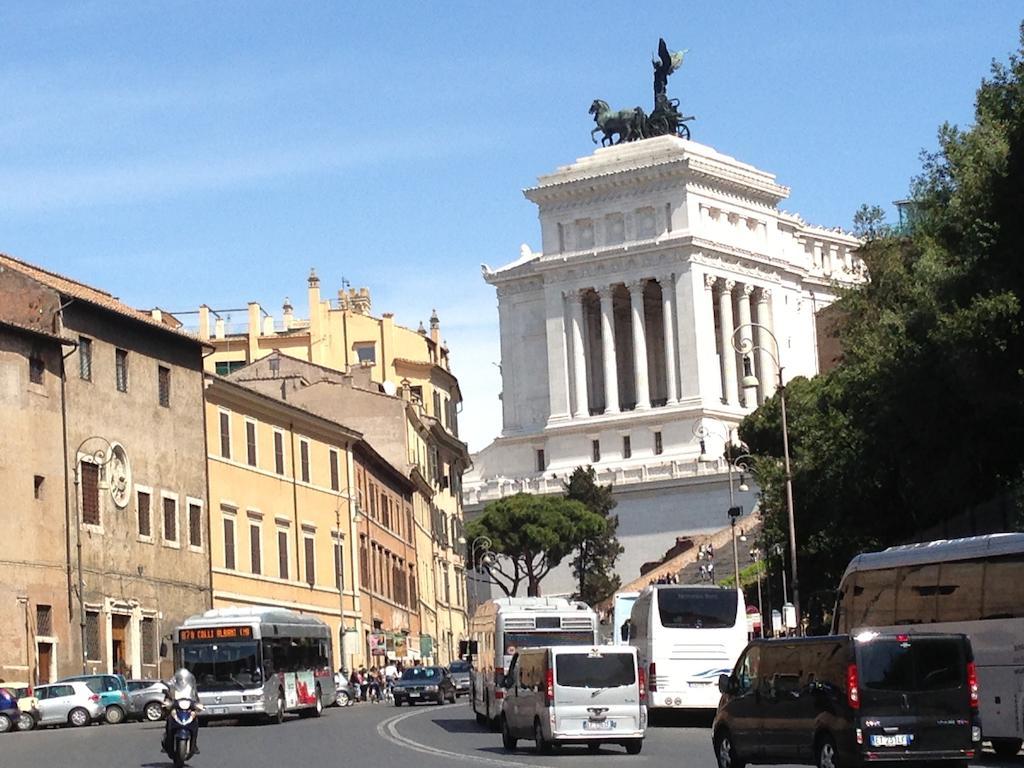 Appartement Una Notte Ai Musei Vaticani à Rome Chambre photo
