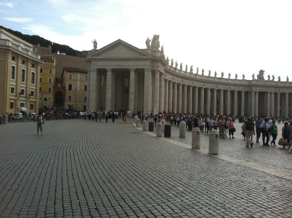Appartement Una Notte Ai Musei Vaticani à Rome Extérieur photo